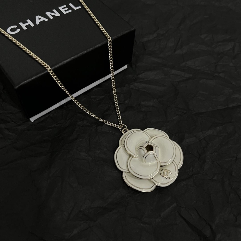 Ch**el necklaces